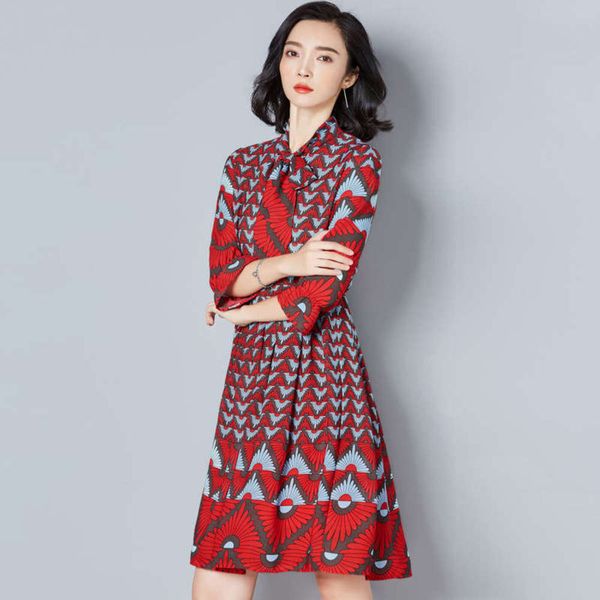 trumpet 2019 new style women's printed sleeve scarf neck mid long skirt pleated fashion dress for women, Black;gray
trumpet 2019 new style women's printed sleeve scarf neck mid long skirt pleated fashion dress for women, Black;gray