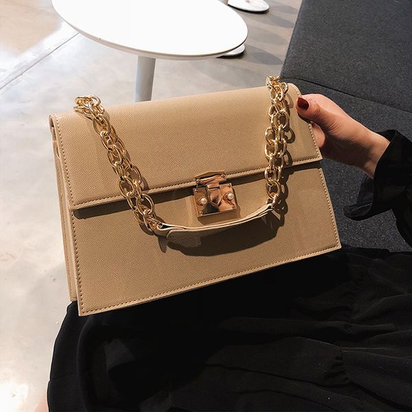 fashion chains women crossbody bag designer handbags luxury pu leather shoulder messenger bag lady big purses female square sac c1016
fashion chains women crossbody bag designer handbags luxury pu leather shoulder messenger bag lady big purses female square sac c1016