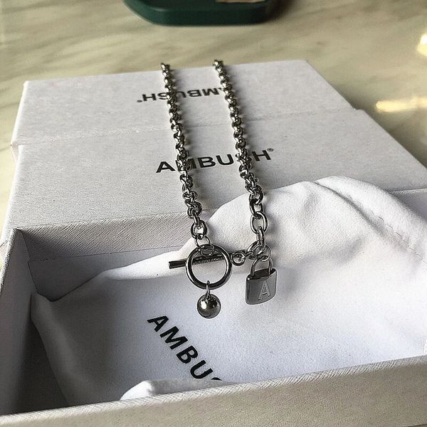 2021 new titanium alloy solid ambush key lock necklace men women version accessories hada, Bronze;silver
2021 new titanium alloy solid ambush key lock necklace men women version accessories hada, Bronze;silver