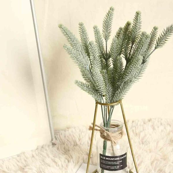 eucalyptus green plant silk artificial flowers bouquet fake flowers for home wedding decoration indoor home garden decor1
eucalyptus green plant silk artificial flowers bouquet fake flowers for home wedding decoration indoor home garden decor1