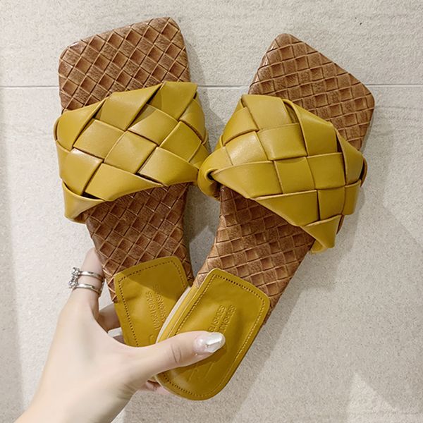 fashion lederen weven strand slippers zomer 2020 toevallige open orange teen slip-on flat shoes sandalen outdoor woman slides, Black
fashion lederen weven strand slippers zomer 2020 toevallige open orange teen slip-on flat shoes sandalen outdoor woman slides, Black