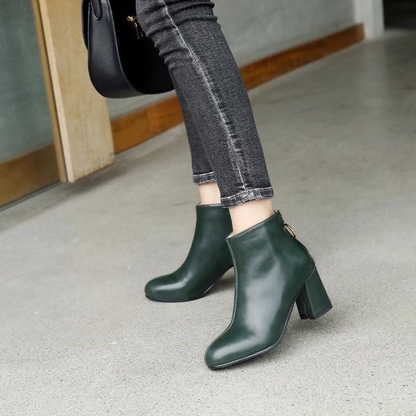 spring and autumn women's shoes thick heels high heels short boots women's 40 large boots 41 women 43, Black
spring and autumn women's shoes thick heels high heels short boots women's 40 large boots 41 women 43, Black