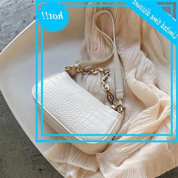fashion crocodile pattern baguette cups mini pu leather shoulder bags for women chain designer luxury handbag women's travel dead
fashion crocodile pattern baguette cups mini pu leather shoulder bags for women chain designer luxury handbag women's travel dead