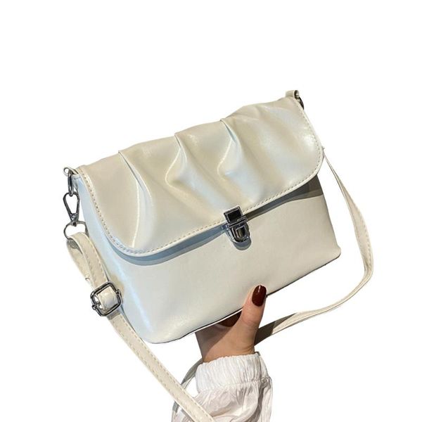 vintage elegant shoulder messenger bag leather crossbody pack women lady satchel for travel
vintage elegant shoulder messenger bag leather crossbody pack women lady satchel for travel