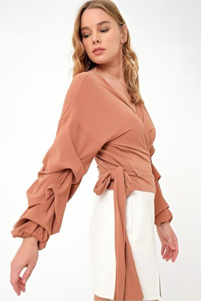 trend alacati style female pembesi double breasted coat flounces bluz alc-019-059-st, White
trend alacati style female pembesi double breasted coat flounces bluz alc-019-059-st, White