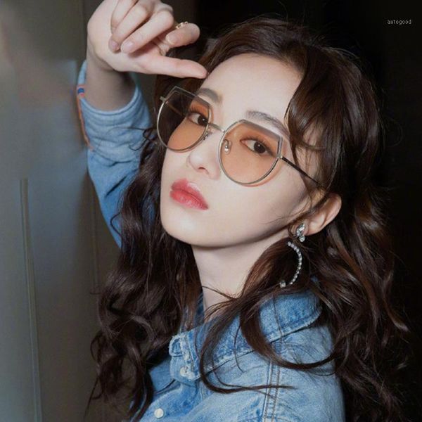 sunglasses 2021 glass lens reflective women comfortable sun glasses men stainless steel frame eyewear mirror1, White;black
sunglasses 2021 glass lens reflective women comfortable sun glasses men stainless steel frame eyewear mirror1, White;black