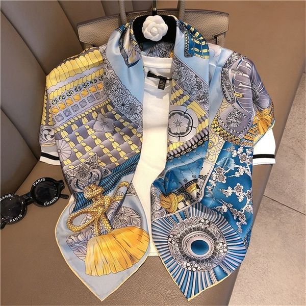 luxury 100% twill silk scarf women square shawls and wraps hand rolled neck scarfs female 90*90cm printed scarves for ladies y201007, Blue;gray
luxury 100% twill silk scarf women square shawls and wraps hand rolled neck scarfs female 90*90cm printed scarves for ladies y201007, Blue;gray