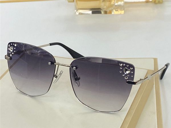 1270 new fashion sunglasses with uv 400 protection for women vintage square frame popular come with case classic sunglasses, White;black
1270 new fashion sunglasses with uv 400 protection for women vintage square frame popular come with case classic sunglasses, White;black