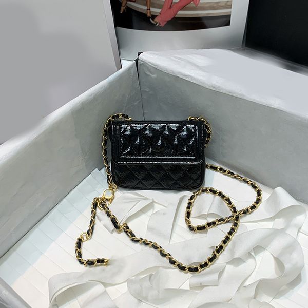 the latest version mini bag small cute and a lot of recitation let your imagination run wild 81035 can be tied to a large bag as decoration
the latest version mini bag small cute and a lot of recitation let your imagination run wild 81035 can be tied to a large bag as decoration