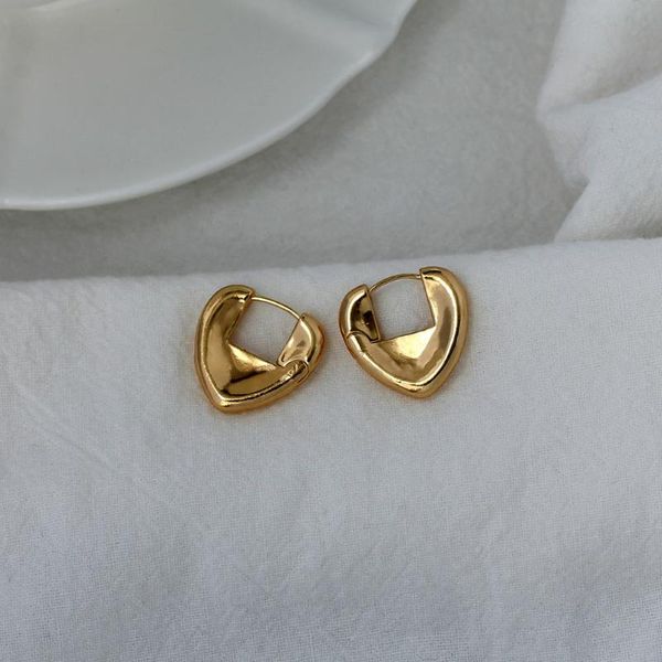 hoop & huggie caraquet gold color metal brass heart earrings for women minimalist geometrical statement earring jewelry party gift, Golden;silver
hoop & huggie caraquet gold color metal brass heart earrings for women minimalist geometrical statement earring jewelry party gift, Golden;silver