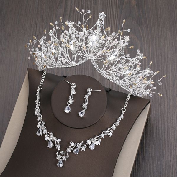 white bridal headdress baroque crown necklace three sets of korean wedding dress accessories, Silver
white bridal headdress baroque crown necklace three sets of korean wedding dress accessories, Silver
