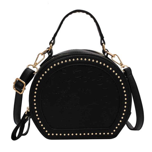 new female fashion round bag retro shoulder diagonal small pu leather purs cross body handbag for women
new female fashion round bag retro shoulder diagonal small pu leather purs cross body handbag for women