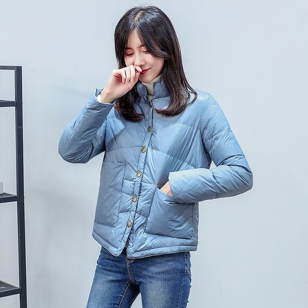 2021 new women winter white ultra light short female jacket fine autumn down parka 0kk4, Black
2021 new women winter white ultra light short female jacket fine autumn down parka 0kk4, Black