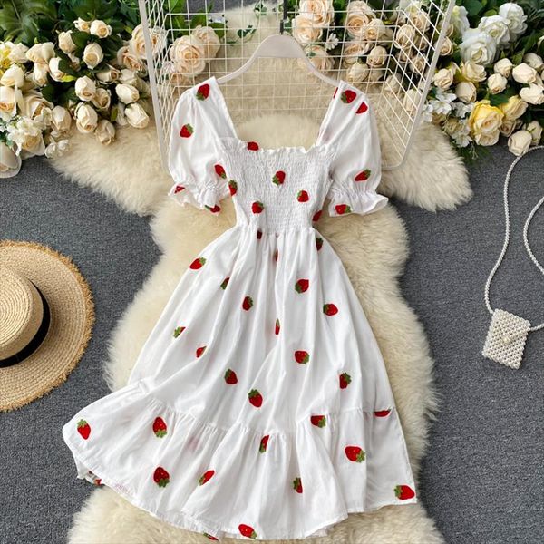 singrain women floral ruched dress holiday korean summer square collar french romantic dress embroidery a line sundress 2020, Black;gray
singrain women floral ruched dress holiday korean summer square collar french romantic dress embroidery a line sundress 2020, Black;gray