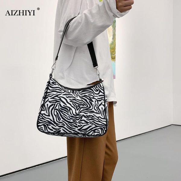 fashion zebra animal printed handbag totes women oxford casual underarm shoulder bags portable travel street clutches
fashion zebra animal printed handbag totes women oxford casual underarm shoulder bags portable travel street clutches