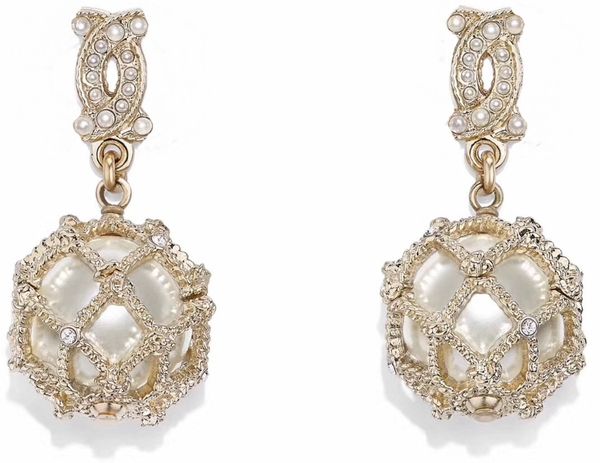 a dita ch pearl studs 5a highest counter quality diamants legers anti allergy studs women earrings designer saler fashion retro brass gold p, Golden;silver
a dita ch pearl studs 5a highest counter quality diamants legers anti allergy studs women earrings designer saler fashion retro brass gold p, Golden;silver
