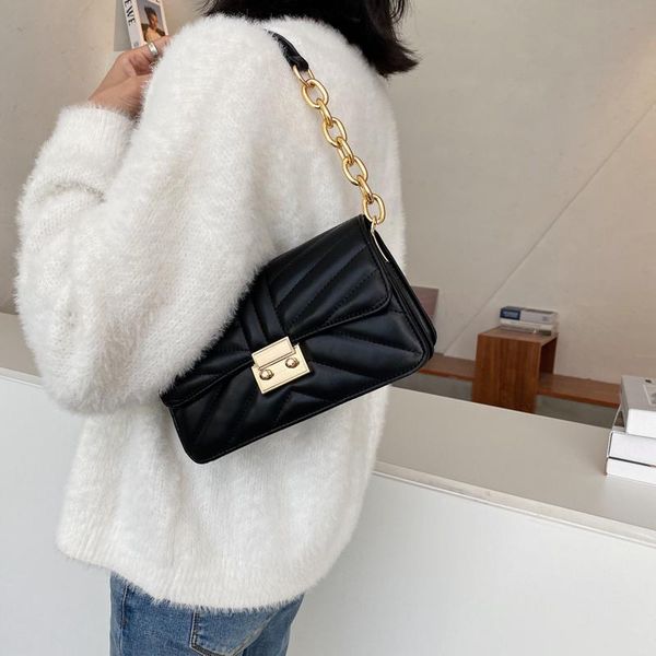 cross body luxury design handbags fashion women leather messenger shoulder bag for daily designer female crossbody lock black handbag
cross body luxury design handbags fashion women leather messenger shoulder bag for daily designer female crossbody lock black handbag