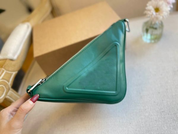 designer bags women shoulder bag coin purse hobos wallets luxury crossbody clutch totes letters geometric plain triangle zipper braided stra
designer bags women shoulder bag coin purse hobos wallets luxury crossbody clutch totes letters geometric plain triangle zipper braided stra