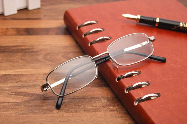 square fashion reading glasses fashionable presbyopia optical glass lens men women telep glass presbyopic glasses 203, White;black
square fashion reading glasses fashionable presbyopia optical glass lens men women telep glass presbyopic glasses 203, White;black