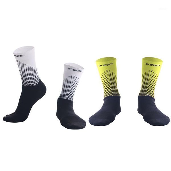 sports socks 1pair functional fabric cycling compression antislip bike bicycle racing running breathable sport for men and women1, Black
sports socks 1pair functional fabric cycling compression antislip bike bicycle racing running breathable sport for men and women1, Black