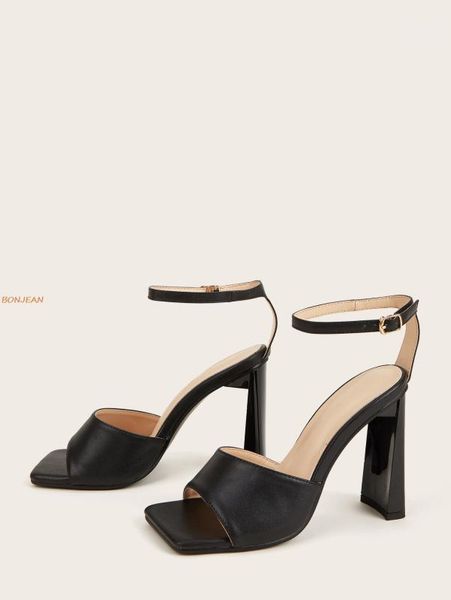 sandals big size shoes summer women high heels female peep toe fashion buckle strap femme casual workwear1, Black
sandals big size shoes summer women high heels female peep toe fashion buckle strap femme casual workwear1, Black