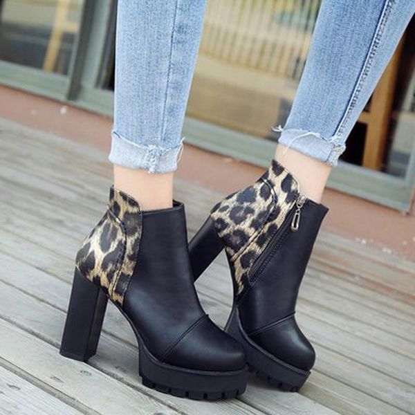 boots women's 2021 autumn winter style with velvet leopard print waterproof platform leather super high heel, Black
boots women's 2021 autumn winter style with velvet leopard print waterproof platform leather super high heel, Black