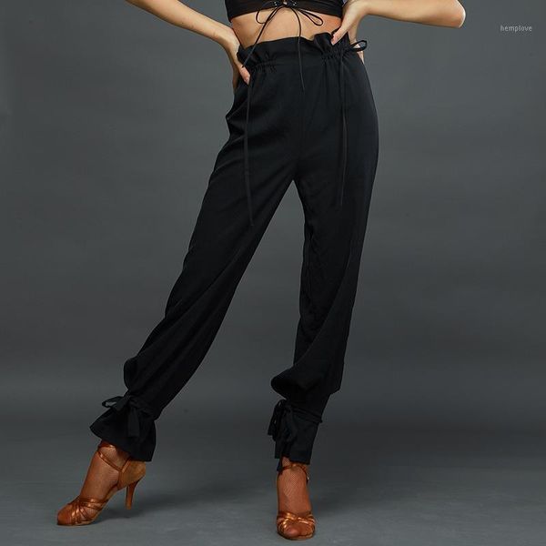 new latin dance costumes fashion black bandage design pants female latin dance competition pants dancewear dqs58991, Black;red
new latin dance costumes fashion black bandage design pants female latin dance competition pants dancewear dqs58991, Black;red