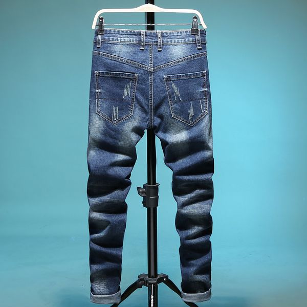 2d mens jeans new style holes micro-bullet small straight pants european and american wash white pants denim men, Blue
2d mens jeans new style holes micro-bullet small straight pants european and american wash white pants denim men, Blue