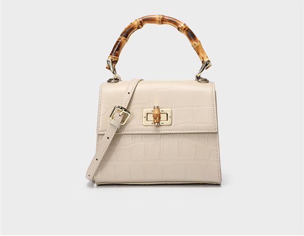 small bags for women and men messenger bags genuine leather female chain shoulder bag casual purse and handbags
small bags for women and men messenger bags genuine leather female chain shoulder bag casual purse and handbags