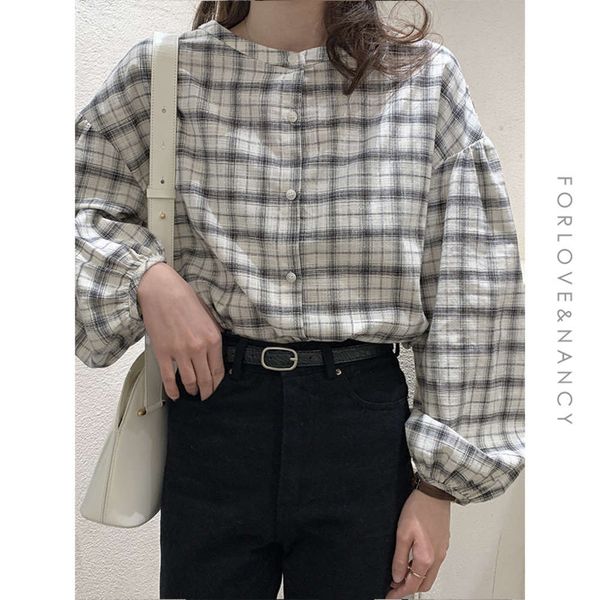love nancy 2021 spring plaid long sleeve women's loose and slim round neck shirt, White
love nancy 2021 spring plaid long sleeve women's loose and slim round neck shirt, White
