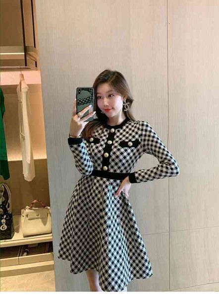 dresses designer casual european style loog dress womens autumn sweater casual clothing knitted dresses women knit plaid printing girl warm, Black;gray
dresses designer casual european style loog dress womens autumn sweater casual clothing knitted dresses women knit plaid printing girl warm, Black;gray