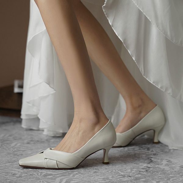 2020 arrival new of women genuine leather bombs office dress summer shallow high heels female shoes black white rice fdwx
2020 arrival new of women genuine leather bombs office dress summer shallow high heels female shoes black white rice fdwx