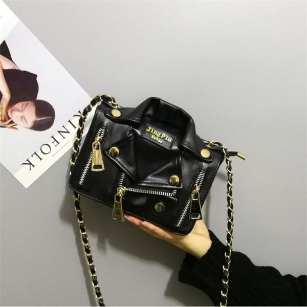 chain bag female new personality small bag lapel clothes oblique span shoulder
chain bag female new personality small bag lapel clothes oblique span shoulder