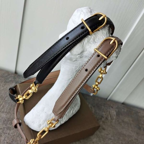niche design korean thin belt waistband fashionable versatile women's luxury style personalized leather chain splicing, Black;brown
niche design korean thin belt waistband fashionable versatile women's luxury style personalized leather chain splicing, Black;brown