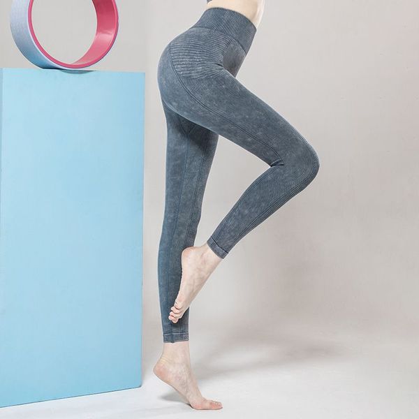camo leggings seamless gym workout sport women fitness legging push up yoga pants high waist water wash snowflake sportlegging, White;red
camo leggings seamless gym workout sport women fitness legging push up yoga pants high waist water wash snowflake sportlegging, White;red
