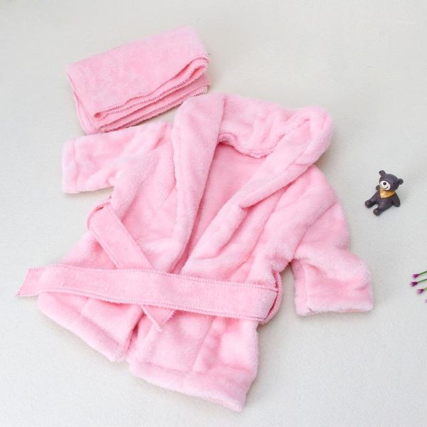 2 pcs /set baby bathrobe & baby towel wrap newborn pgraphy props cloth sets p shoot accessories1, White
2 pcs /set baby bathrobe & baby towel wrap newborn pgraphy props cloth sets p shoot accessories1, White