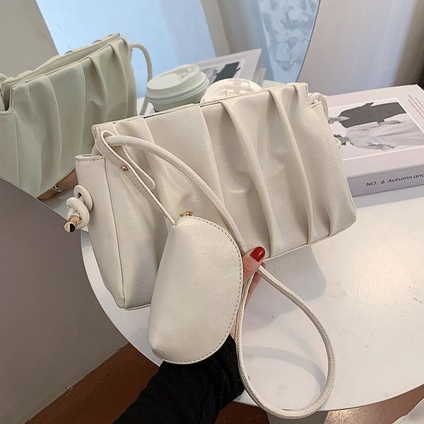 pu leather shoulder bag 2020 new fashion women's designer all-match messenger bag pleated shoulder
pu leather shoulder bag 2020 new fashion women's designer all-match messenger bag pleated shoulder