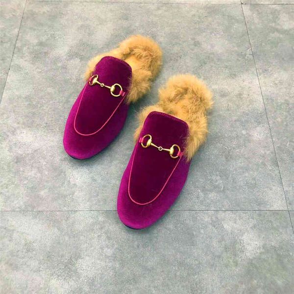 princetown mens designer leather slipper lazy flat baotou flip flops leathers lady slides suede letter cowhide metal men fur women shoes, Black
princetown mens designer leather slipper lazy flat baotou flip flops leathers lady slides suede letter cowhide metal men fur women shoes, Black