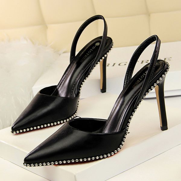 women pumps brand female high heels black slingbacks women shoes string bead female pointed toe wedding shoes spring autumn de y200702
women pumps brand female high heels black slingbacks women shoes string bead female pointed toe wedding shoes spring autumn de y200702