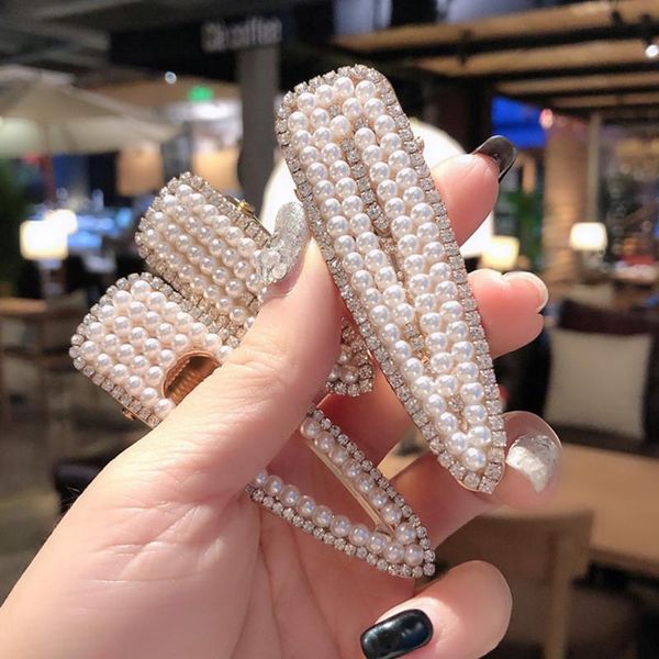 2020 women girls elegant pearl geometric alloy hair clips barrettes headwear hairpins headbands female hair accessories, Slivery;white
2020 women girls elegant pearl geometric alloy hair clips barrettes headwear hairpins headbands female hair accessories, Slivery;white