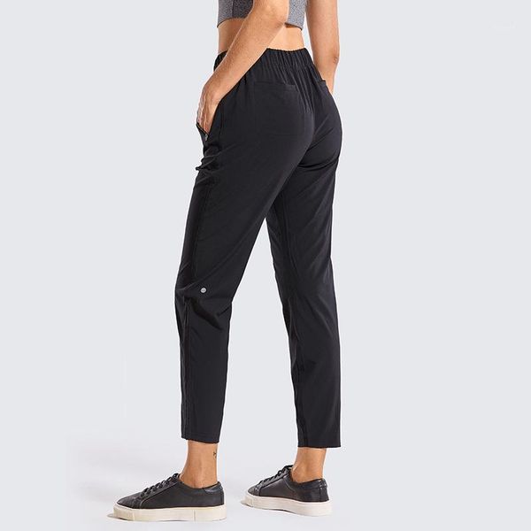 yoga outfits women's relaxed and dry track pants tapered leg jogger casual training ankle with pockets -28 inches1, White;red
yoga outfits women's relaxed and dry track pants tapered leg jogger casual training ankle with pockets -28 inches1, White;red