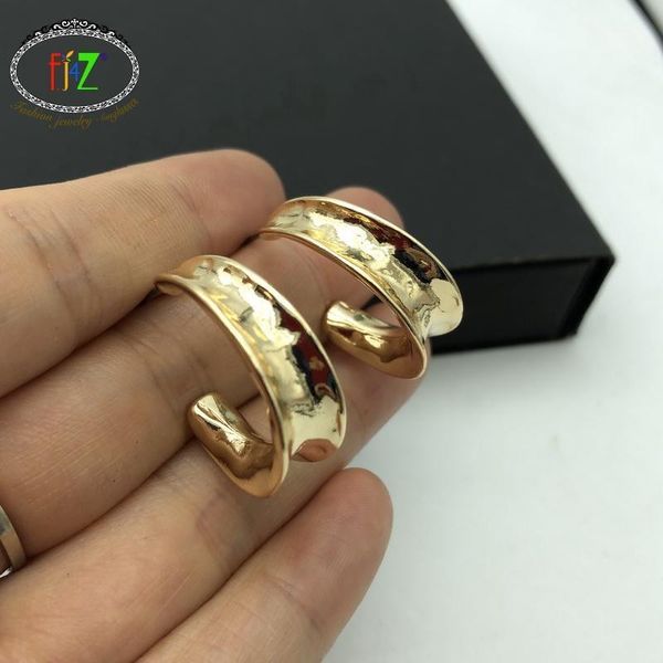 hoop & huggie f.j4z women earrings trendy designer gold silver color open earring jewelry drop1, Golden;silver
hoop & huggie f.j4z women earrings trendy designer gold silver color open earring jewelry drop1, Golden;silver