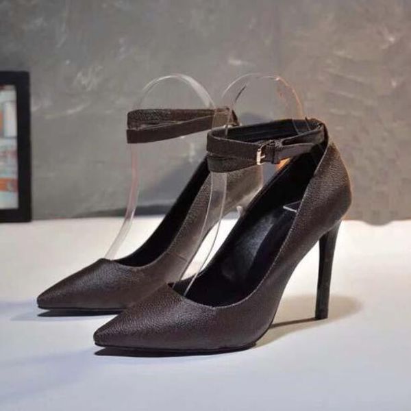 2021 high heels women sandals leather high heels pump lady leather wedding shoes court dress shoes size 35-41 with box, Black
2021 high heels women sandals leather high heels pump lady leather wedding shoes court dress shoes size 35-41 with box, Black