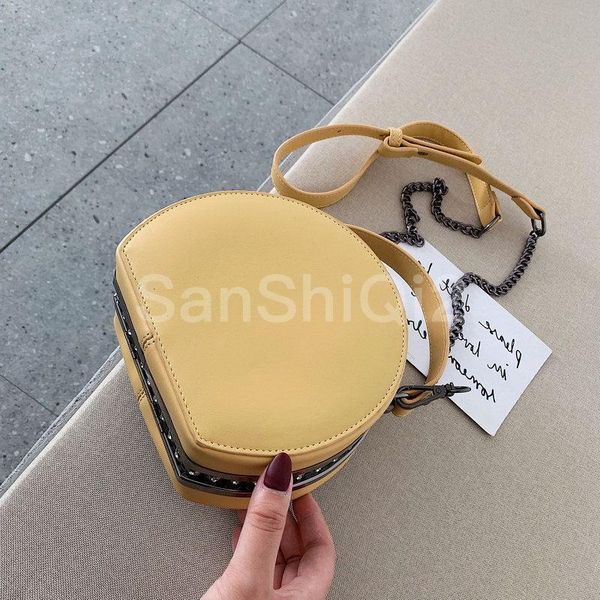 женский crossbody tote сумки женщины 2020 качество кожа pu роскошные сумки конструктора sac главная дамы круговая плеча сумка
женский crossbody tote сумки женщины 2020 качество кожа pu роскошные сумки конструктора sac главная дамы круговая плеча сумка