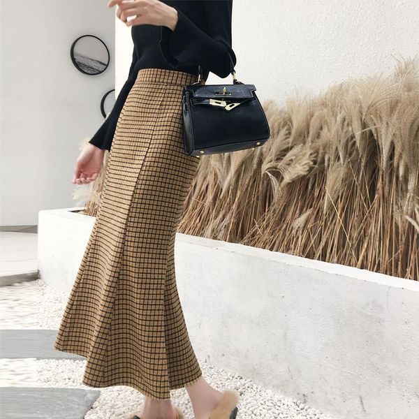 women woolen skirts winter new retro plaid mermaid skirt high waist skirt female package hip jupes falad office elegant fashion, Black
women woolen skirts winter new retro plaid mermaid skirt high waist skirt female package hip jupes falad office elegant fashion, Black