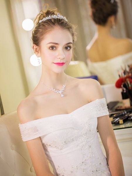 tmpieces of bridal crown and headdress three set 2020 new zircon super fairy korean wedding dress hair accessories m, Silver
tmpieces of bridal crown and headdress three set 2020 new zircon super fairy korean wedding dress hair accessories m, Silver