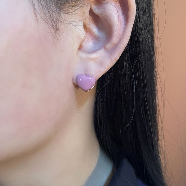 s2853 fashion jewelry cute pink heart earrings s925 silver post gold plating unique design ear clip stud earrings
s2853 fashion jewelry cute pink heart earrings s925 silver post gold plating unique design ear clip stud earrings
