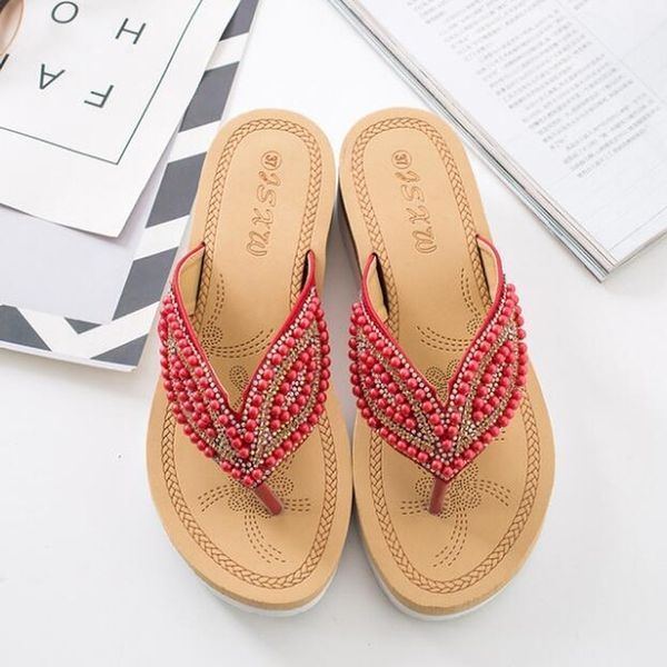 new trend beach slippers rhinestone eye personality pearl slippers girl out casual beading crystal flip flops slide sandals y200423, Black
new trend beach slippers rhinestone eye personality pearl slippers girl out casual beading crystal flip flops slide sandals y200423, Black