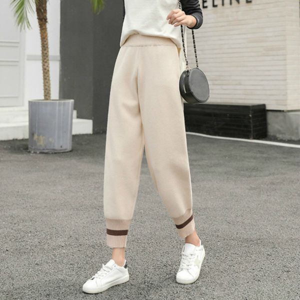 2021 new female harem solid elastic empire at the waist ankle length sweat pants lady from office leggings autumn 44ei, Black;white
2021 new female harem solid elastic empire at the waist ankle length sweat pants lady from office leggings autumn 44ei, Black;white