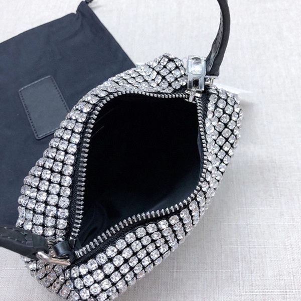small bag 2020 new water diamond bag women's leather full diamond inlaid with diamond
small bag 2020 new water diamond bag women's leather full diamond inlaid with diamond